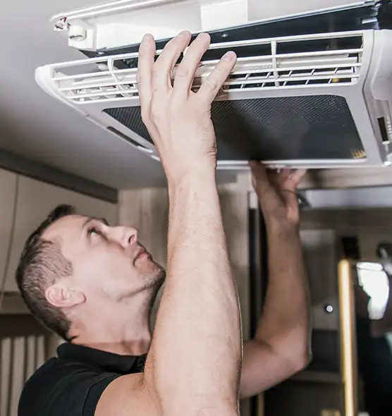  Professional Licensed And Insured Cleaners in Tillmans Corner, AL